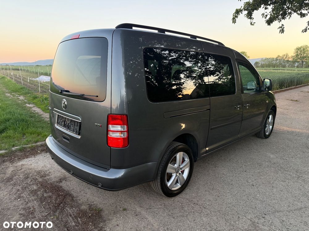 Volkswagen Caddy Maxi Comfortline - 5