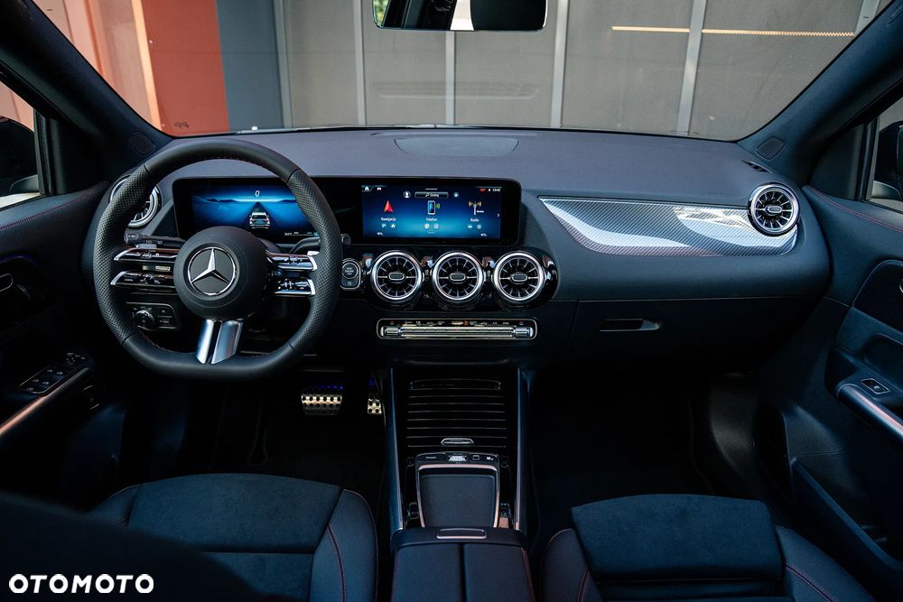 Mercedes-Benz GLA 220 mHEV 4-Matic AMG Line 8G-DCT - 20