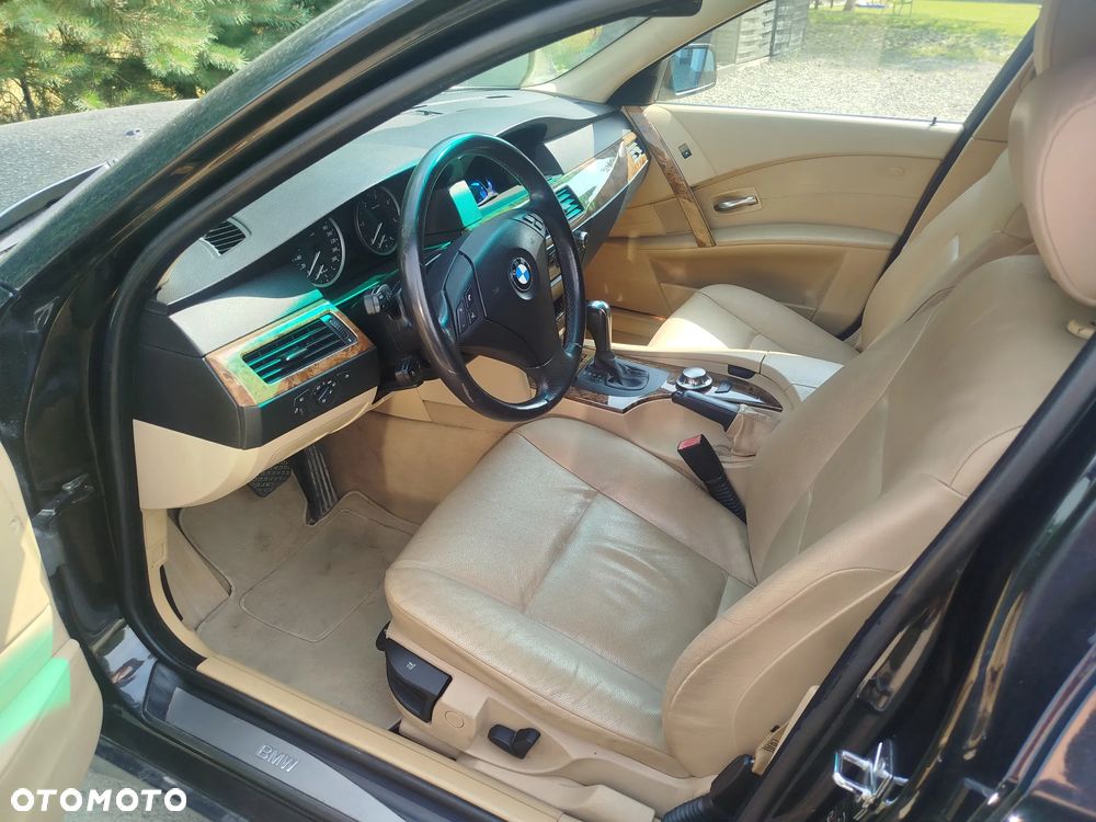 BMW Seria 5 535d Touring - 19