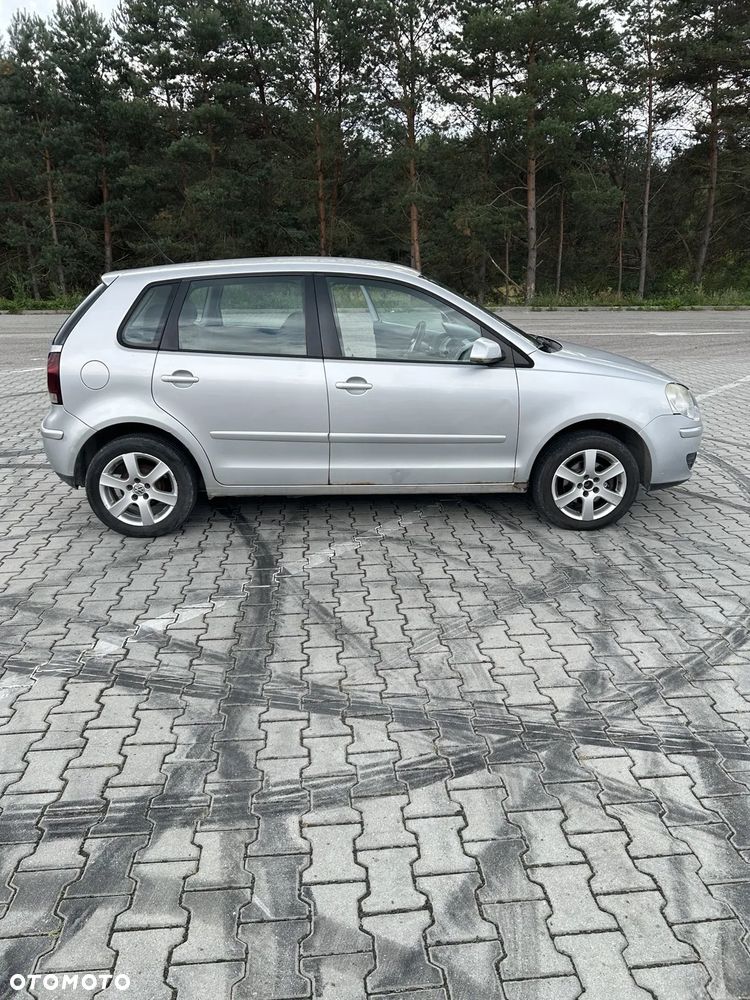 Volkswagen Polo 1.4 TDI Trendline - 8