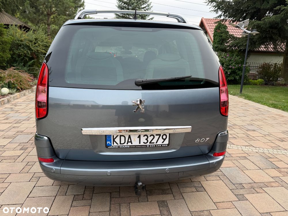Peugeot 807 - 7