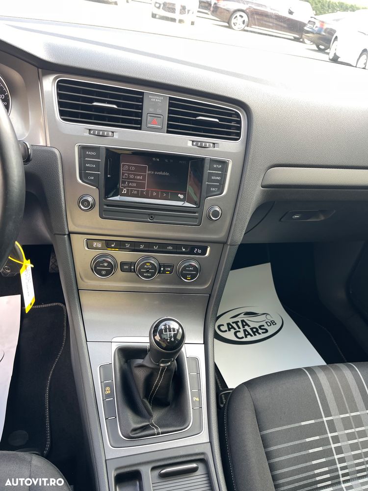 Volkswagen Golf 1.2 TSI BlueMotion Technology Lounge - 35