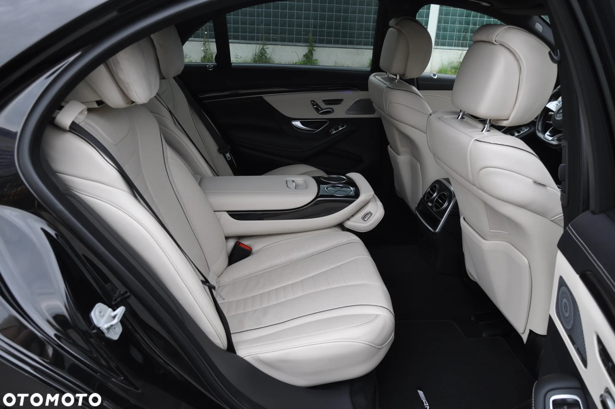 Mercedes-Benz Klasa S 500 4-Matic L 9G-TRONIC - 6