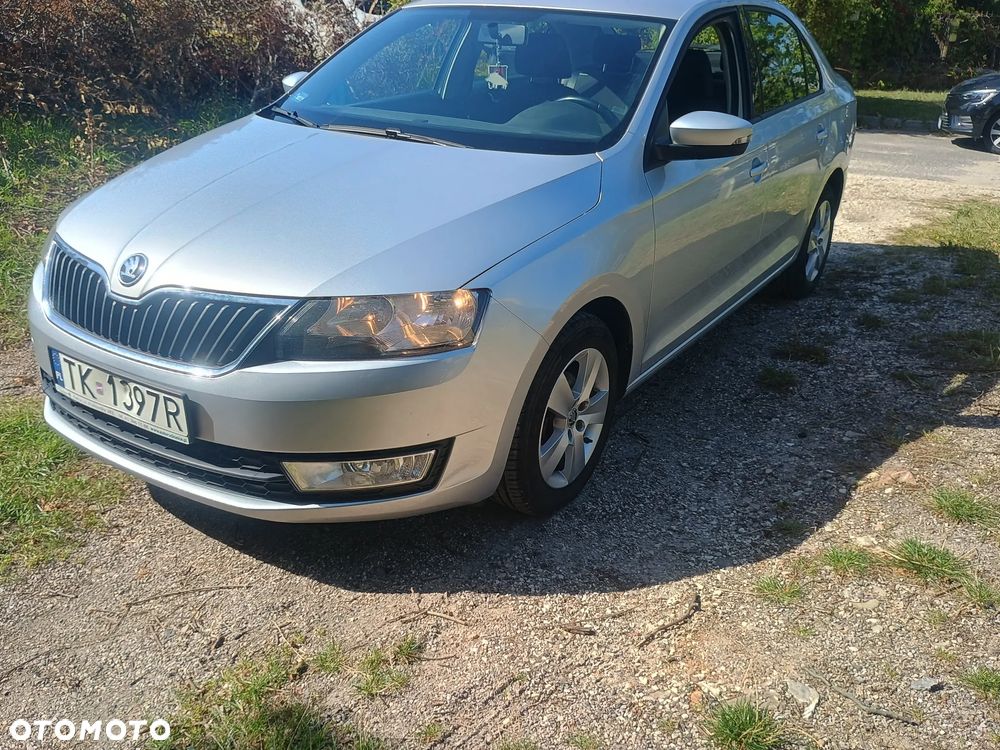 Skoda RAPID 1.2 TSI Style - 4