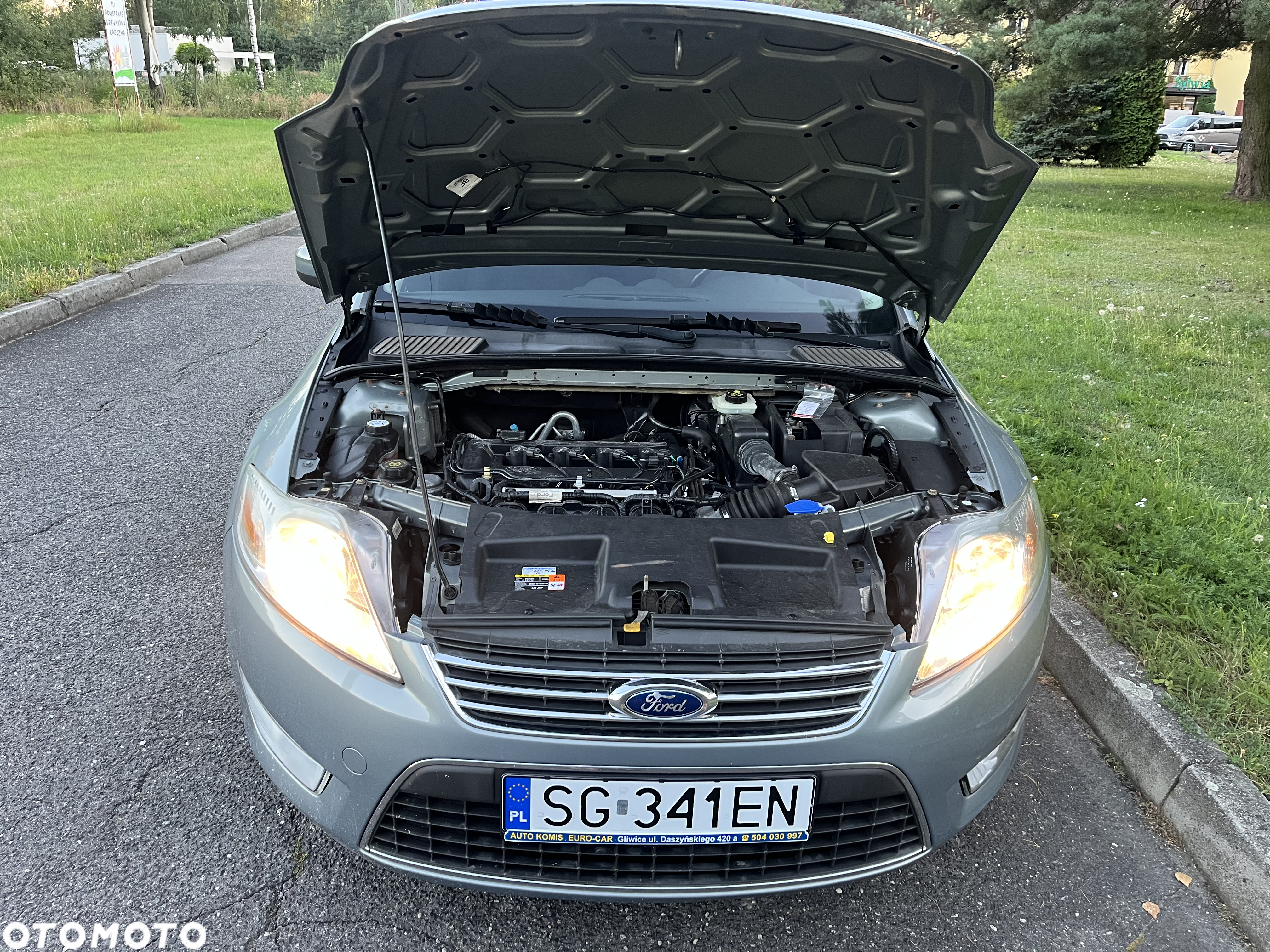 Ford Mondeo 2.0 Ghia - 21