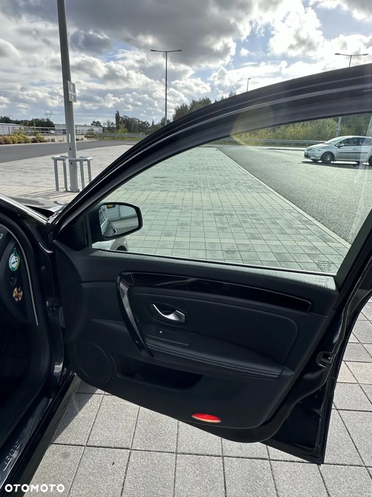 Renault Laguna 2.0 dCi Bose Edition - 27