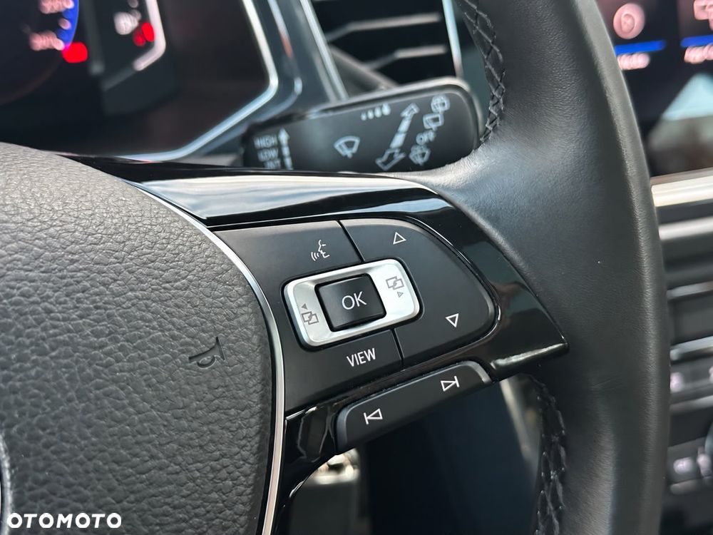 Volkswagen T-Roc 1.5 TSI ACT Premium - 21