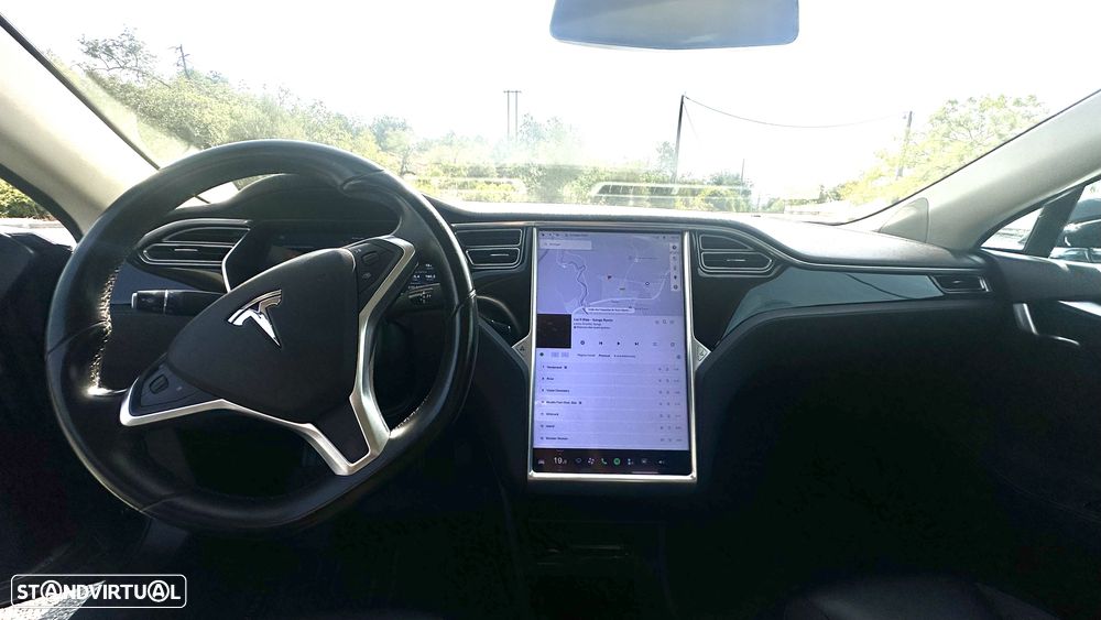 Tesla Model S 85 - 27