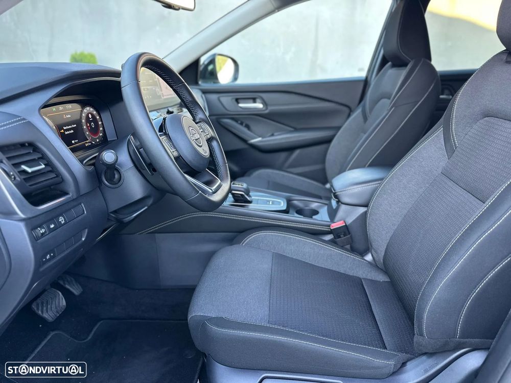 Nissan Qashqai 1.3 DIG-T N-Connecta Xtronic - 12