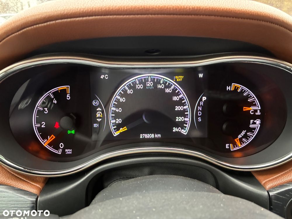 Jeep Grand Cherokee 3.0 CRD Summit - 29