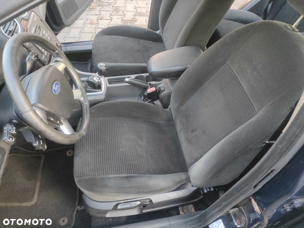 Ford Focus - 5