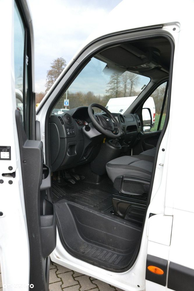 Renault Master - 11