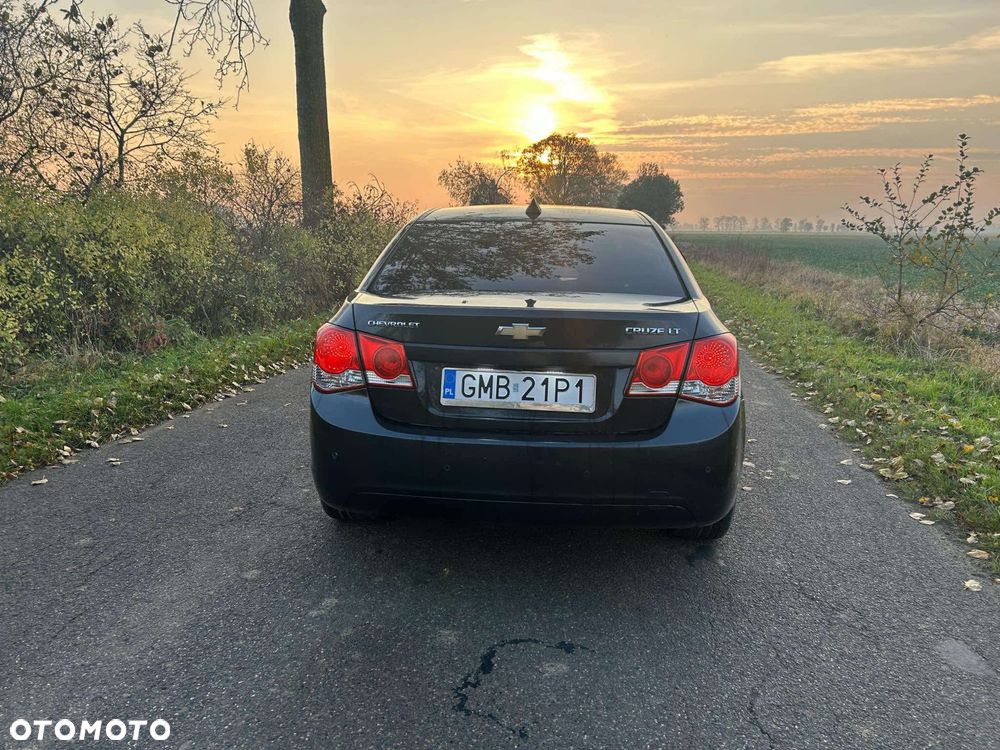 Chevrolet Cruze - 2