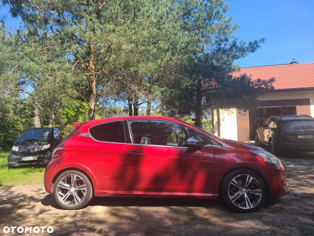Peugeot 208 GTI 200 THP - 7