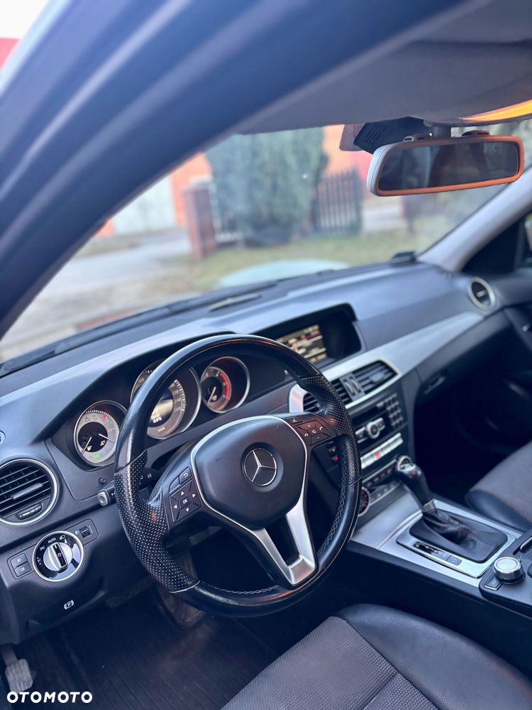 Mercedes-Benz Klasa C 200 d 7G-TRONIC - 10