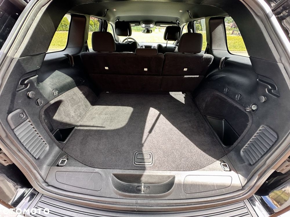 Jeep Grand Cherokee - 10