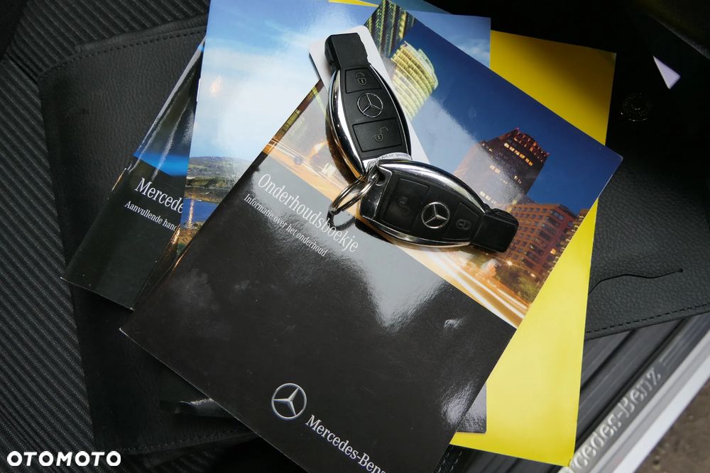 Mercedes-Benz Klasa B 180 d BlueEFFICIENCY Edition - 17