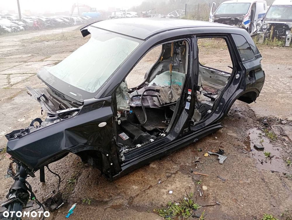 KAROSERIA ĆWIARTKA BŁOTNIK TYŁ LEWY PRAWY PRÓG DACH - 999.00 PLN - SUZUKI VITARA (LY) 2015 - - 4