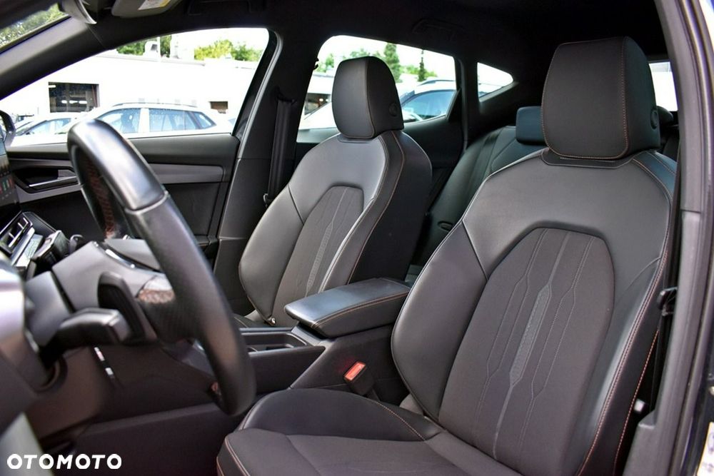 Cupra Formentor 1.5 TSI DSG - 10
