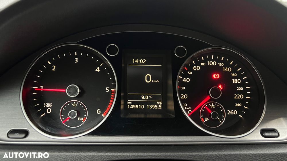 Volkswagen Passat 2.0TDI Highline DPF 4Motion - 11