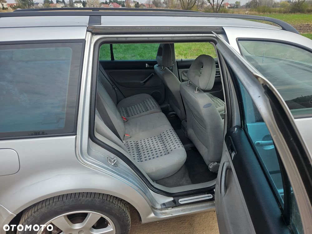 Volkswagen Bora Variant 1.9 TDI - 10