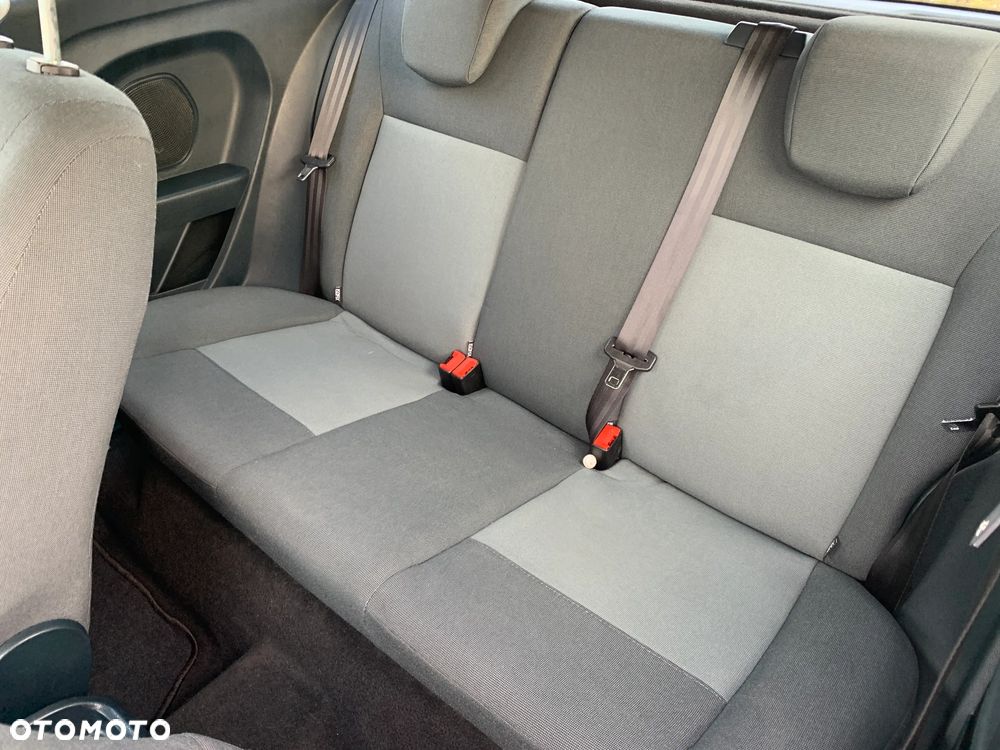 Ford Fiesta - 7