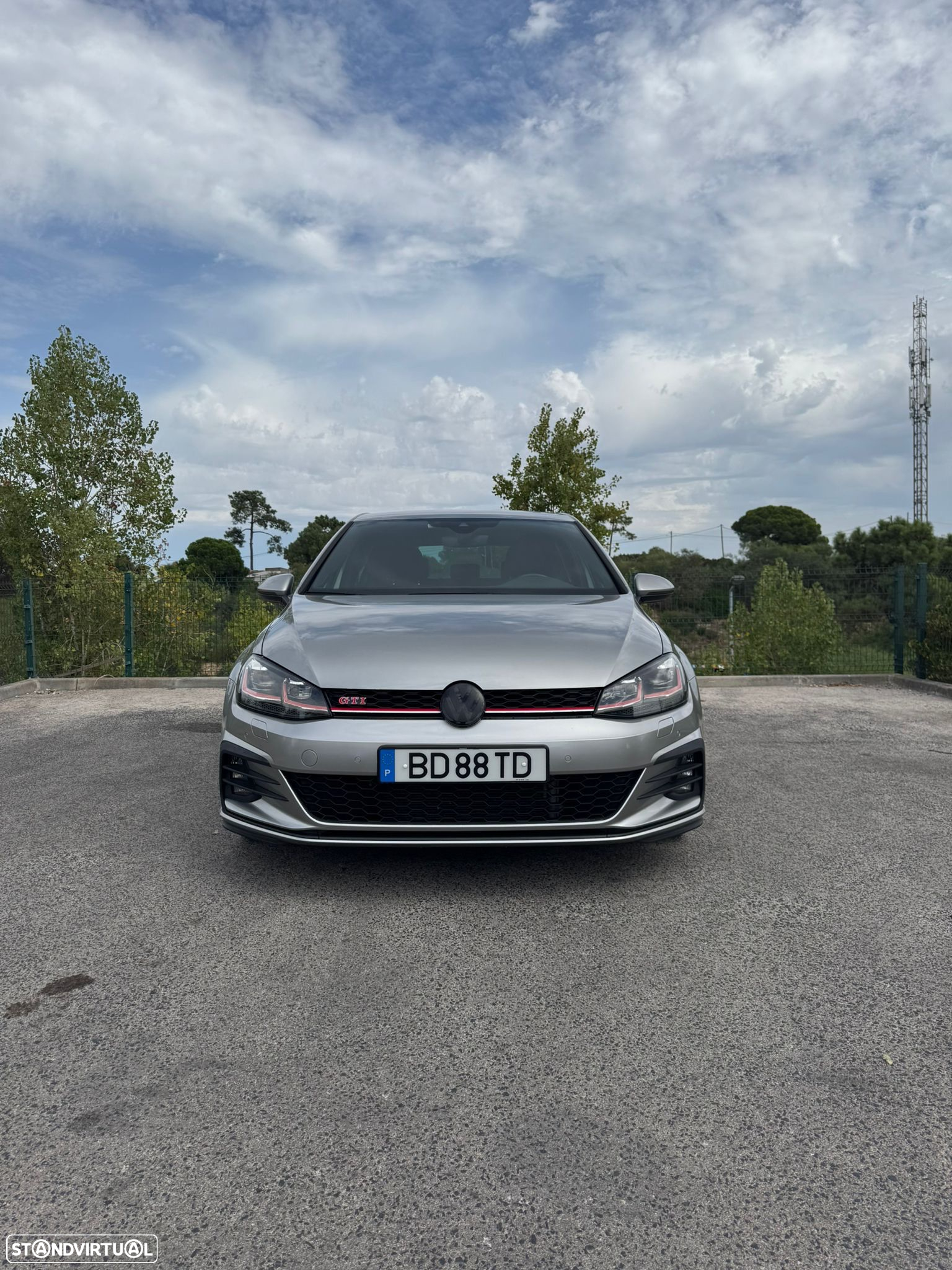 VW Golf 2.0 TSI GTI DSG Performance - 3