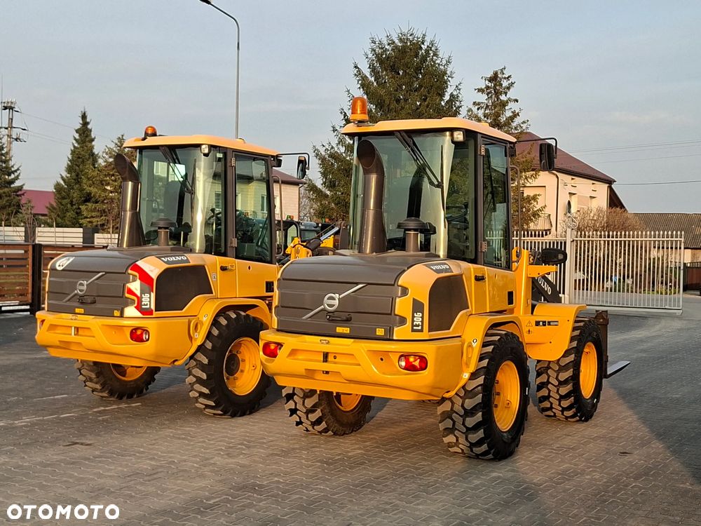 Volvo L30G - 14