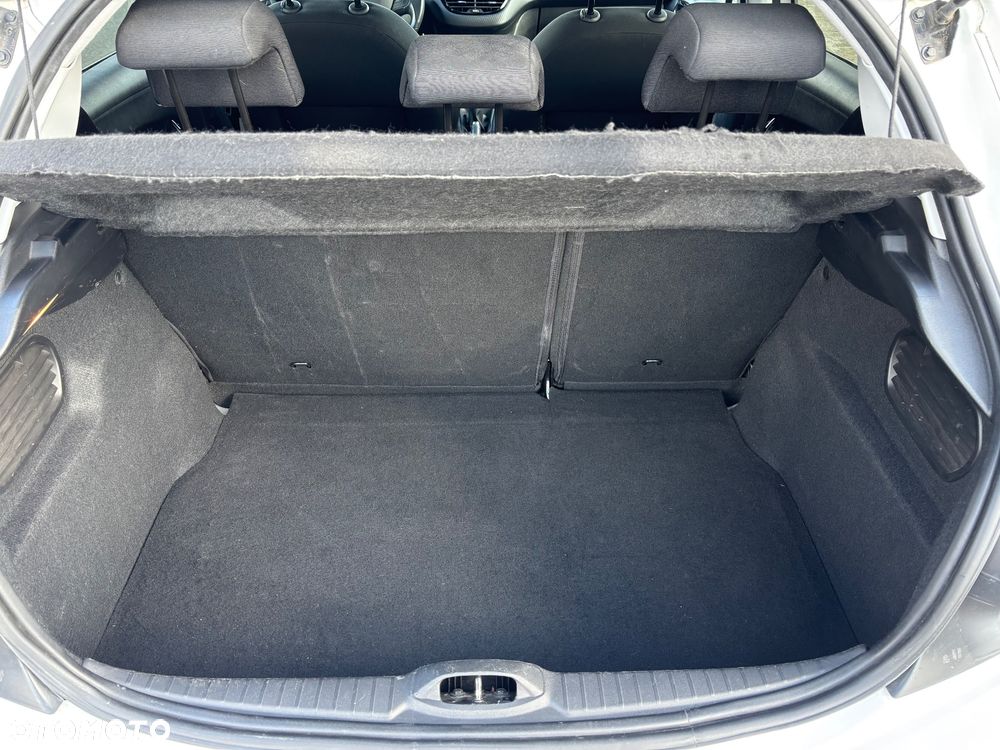 Peugeot 208 1.2 PureTech Style - 12