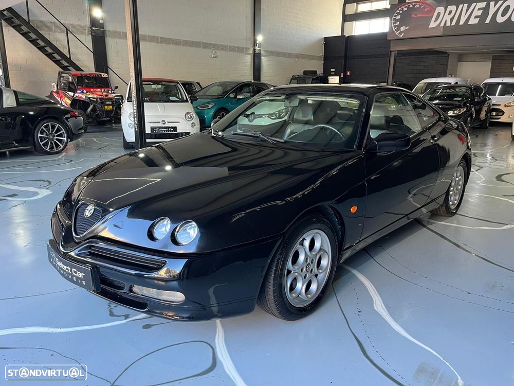 Alfa Romeo GTV 2.0 TS - 2