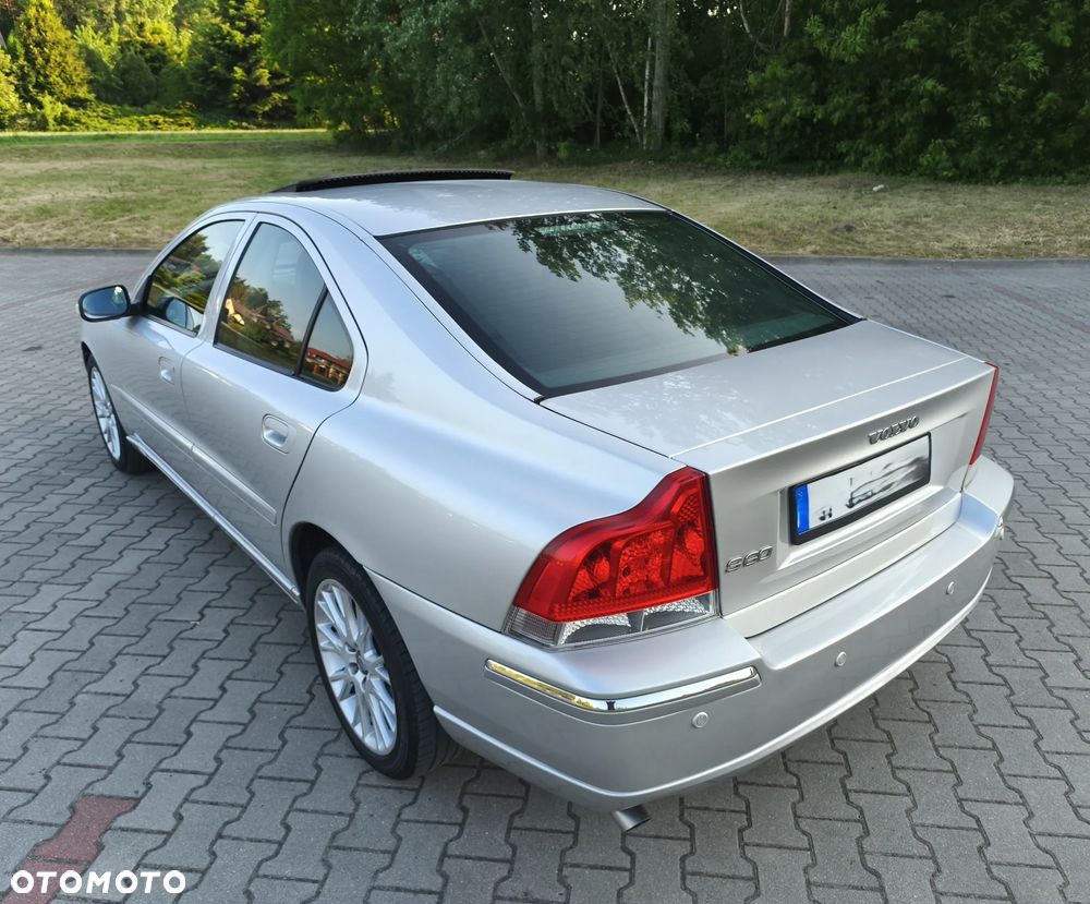 Volvo S60 2.4 Summum - 9