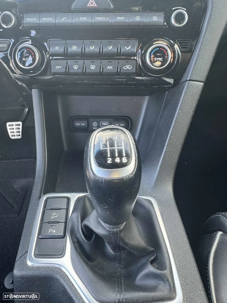 Kia Sportage 1.6 T-GDI GT Line+SRF - 35