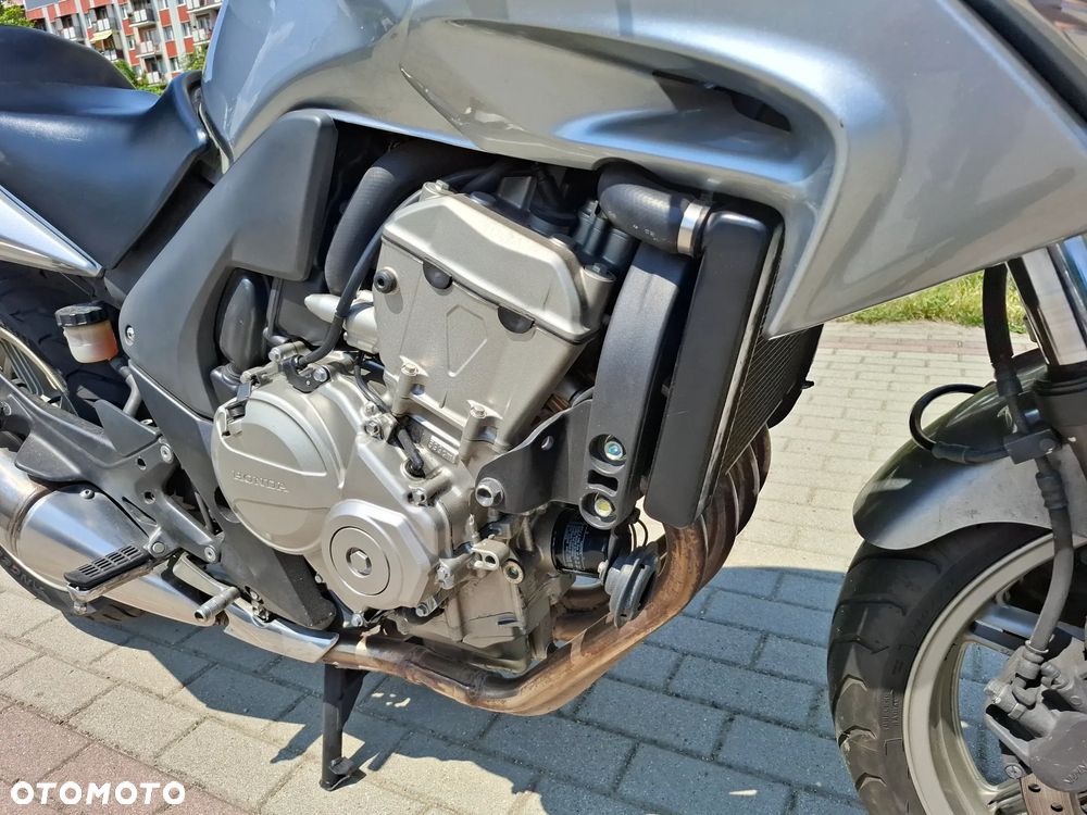 Honda CBF - 11