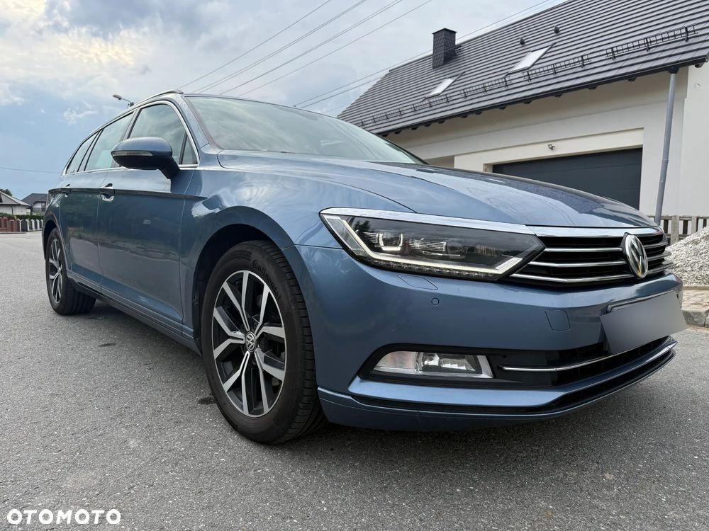 Volkswagen Passat - 11