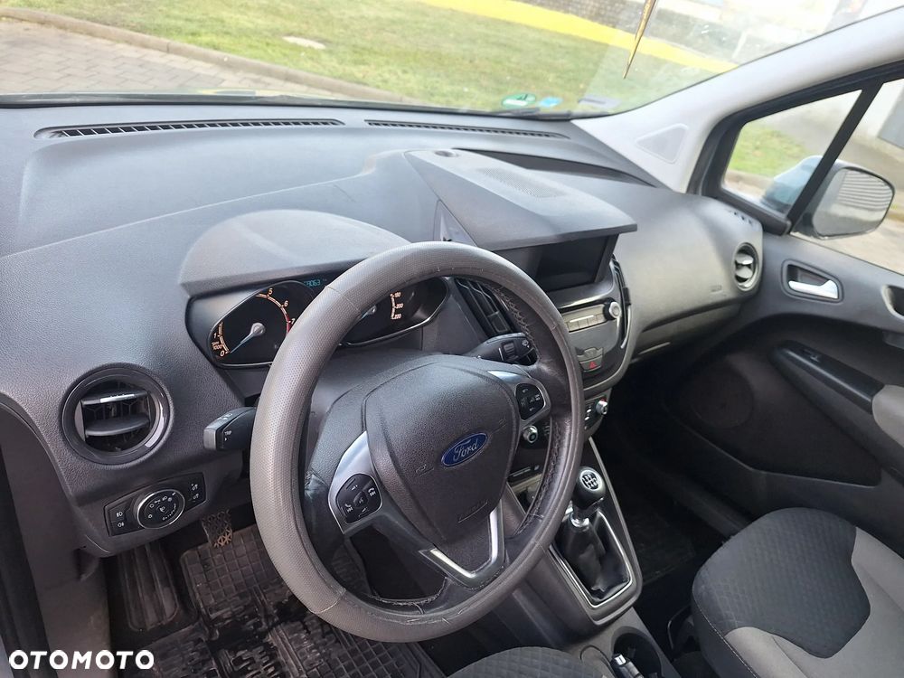 Ford Tourneo Courier 1.0 EcoBoost Trend - 20