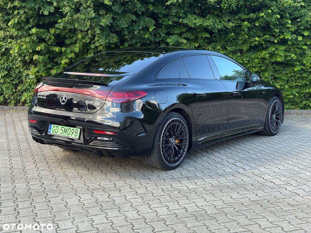 Mercedes-Benz EQE - 15