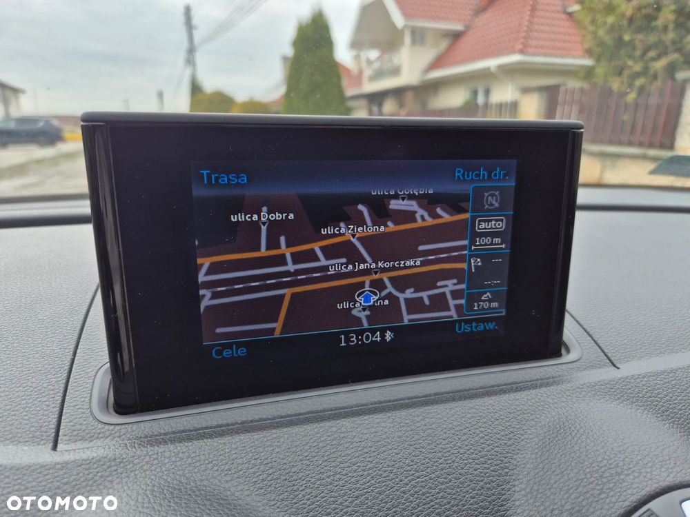 Audi A3 Sportback 1.6 TDI DPF Ambiente - 13