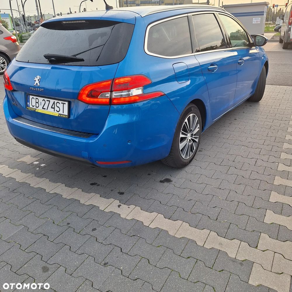 Peugeot 308 PureTech 130 GPF EAT8 Stop & Start Tech Edition - 4