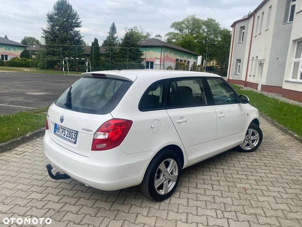 Skoda Fabia 1.2 TSI FAMILY Green tec - 30