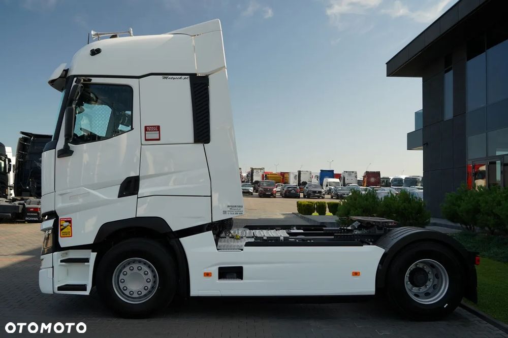 Renault T 520 / RETARDER / KLIMA POSTOJOWA /  EURO 6 - 7