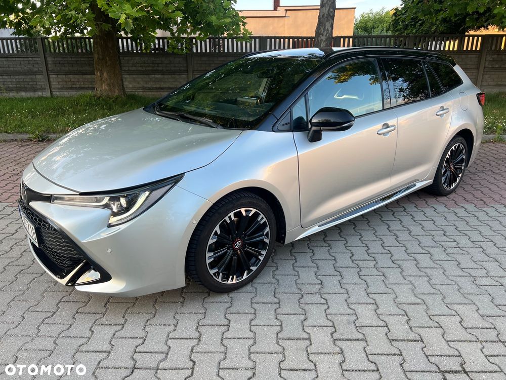 Toyota Corolla - 1