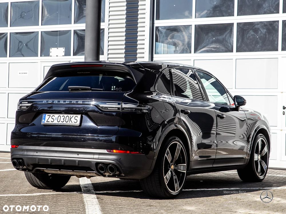 Porsche Cayenne Standard - 8