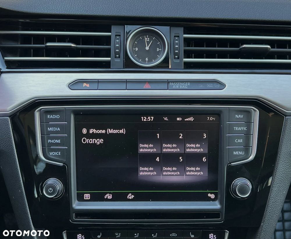 Volkswagen Passat 2.0 TDI BMT Highline - 21