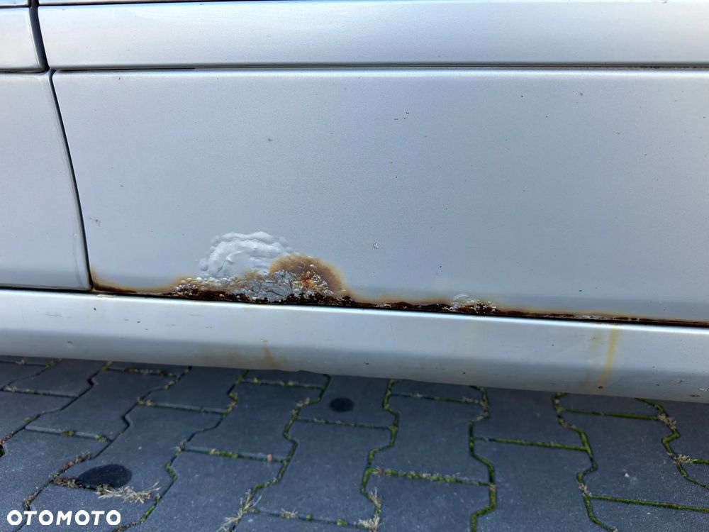 Mercedes-Benz Klasa E - 15