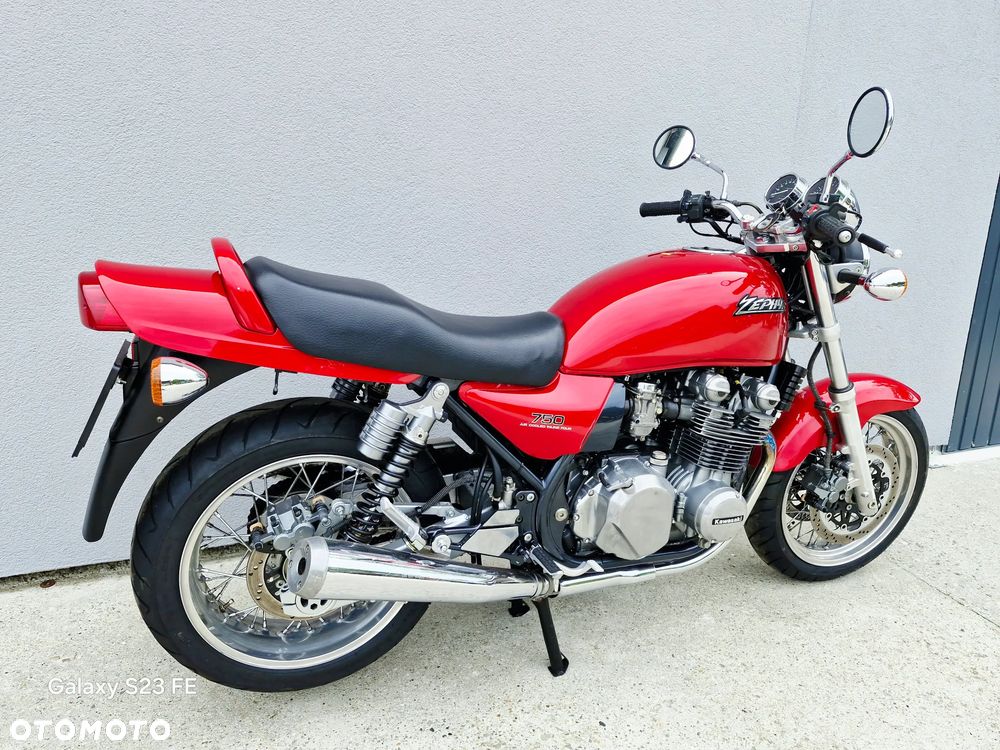 Kawasaki Zephyr - 14