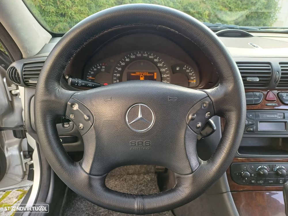 Mercedes-Benz C 220 CDI Auto Avantgarde - 23