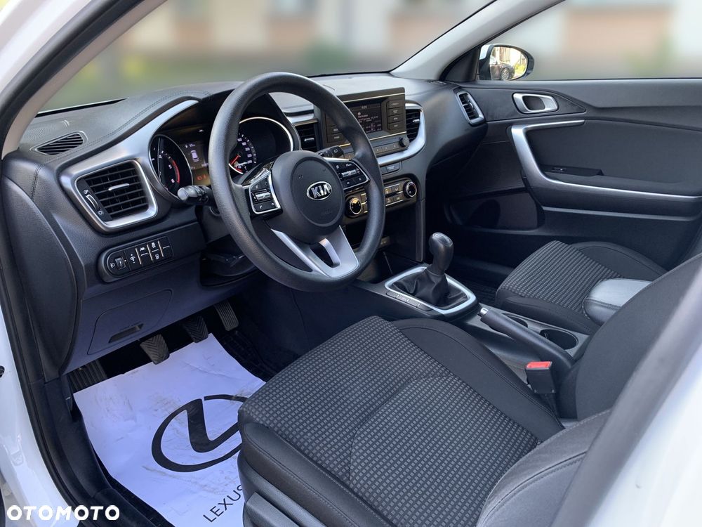 Kia Ceed 1.6 CRDi SCR S - 14