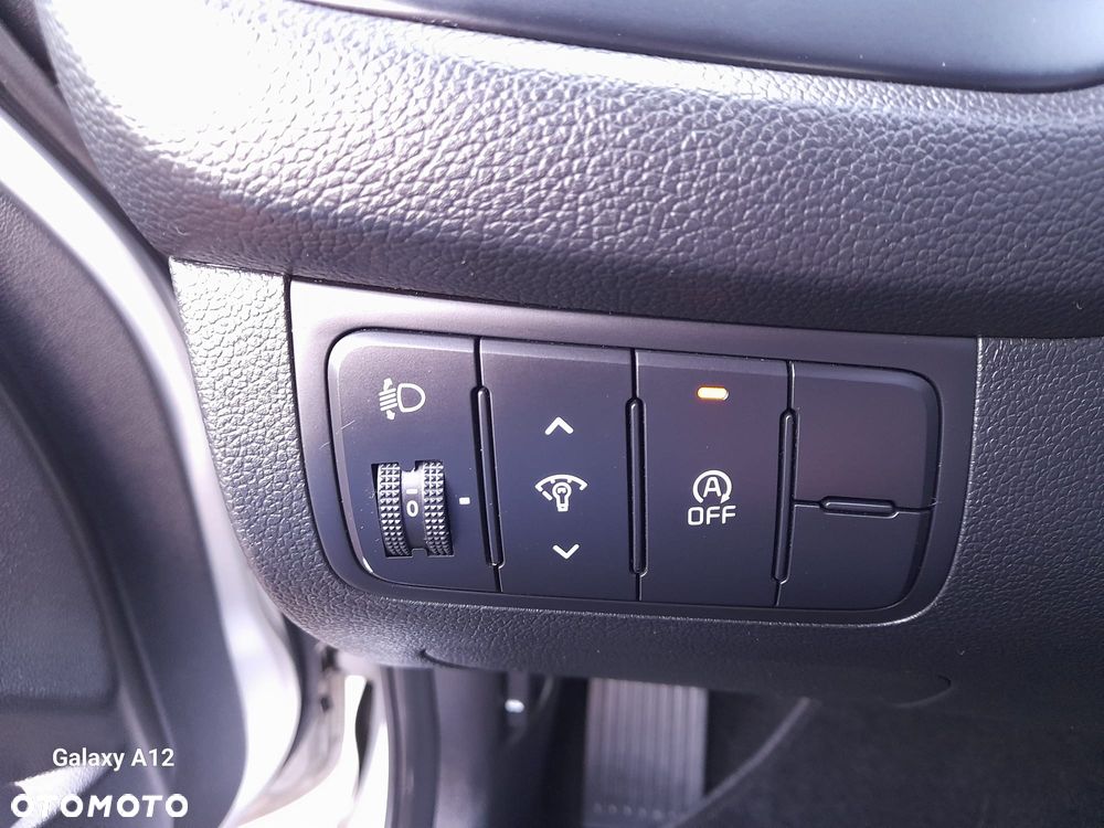 Kia Ceed 1.4 CVVT ISG Attract - 19