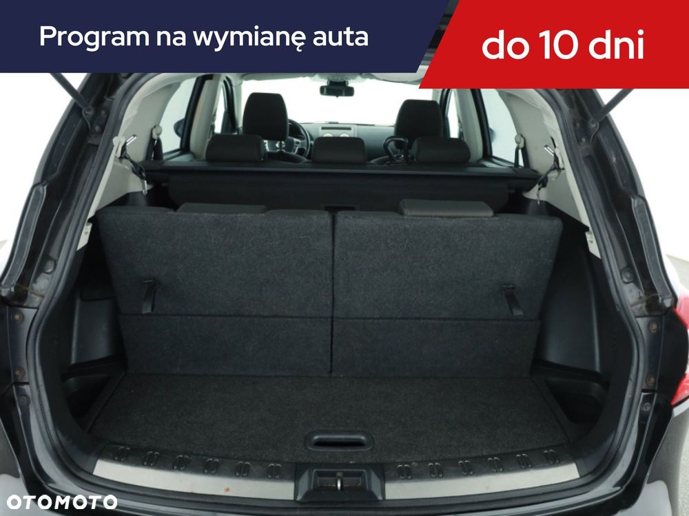 Nissan Qashqai+2 - 18