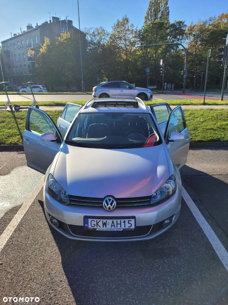 Volkswagen Golf 1.6 TDI DPF Highline - 15
